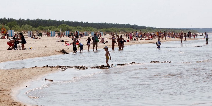 Нудизм и нудистские пляжи Латвии